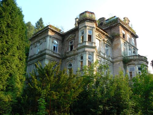 Polozcen vila pana Mattoniho v Lznch Kyselka, zvan Zmeek