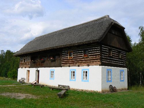 Dm ze skanzenu Star Vs v Chomutov