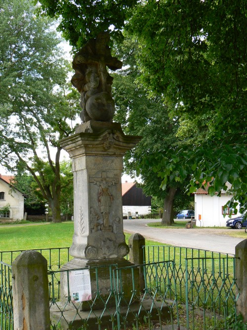 Socha Nejsvtj Trojice