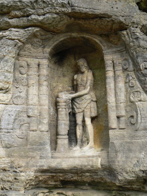 Reilf na skle na zatku cesty do dol samoty.