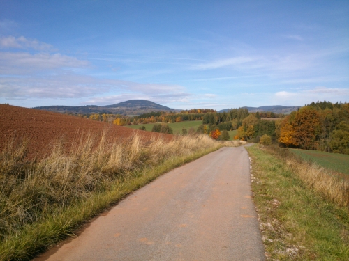 dol Principlku v nejkrsnjm dni nejkrsnjho podzimu