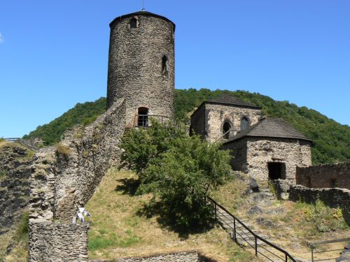 Jádro hradu Střekova