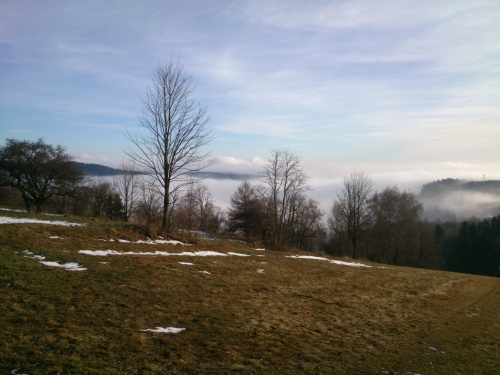 Inverze nad lomem v ernm Dole