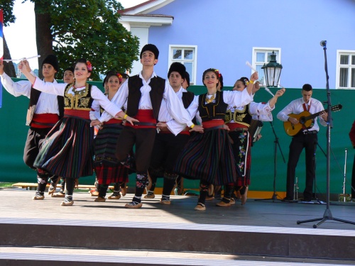 Srbsk foklorn soubor Stevan