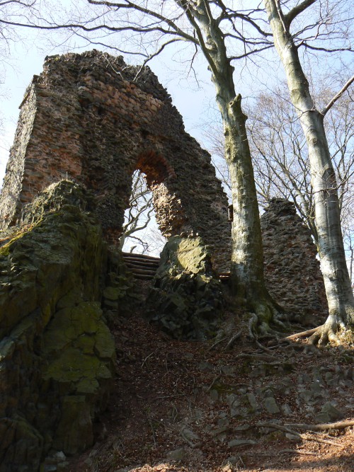 Zcenina hranolov ve Bradlece