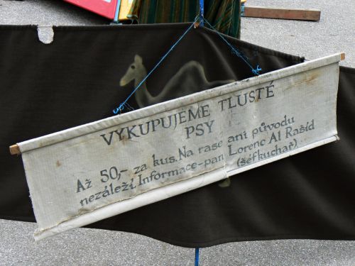 Ona ta sousedovic Bra dneska tolik tkala a posledn dobou bat jak zjednan...