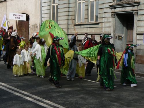 Vcehlav drak a staten ryt z msta Tebenice