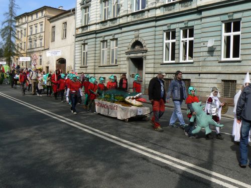 Zkladn kola Nchodsk v Trutnov