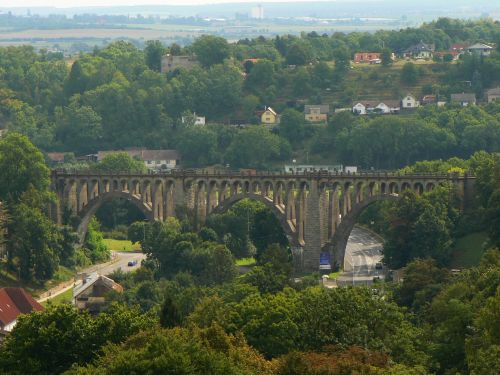 Viadukt pod Novm Strnovem