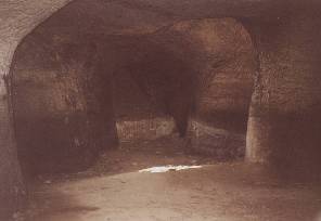 Interir pustch kostel