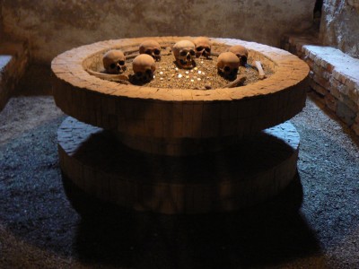 velehrad_ossarium.jpg, 43kB