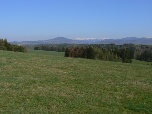 Vhled na al, Kotel a dal hory