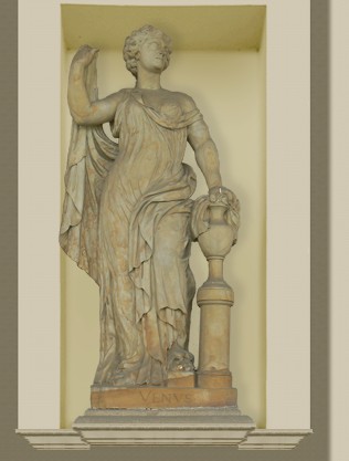 Krsn renesann socha msk bohyn krsy Venue z Kvtn zahrady v Kromi